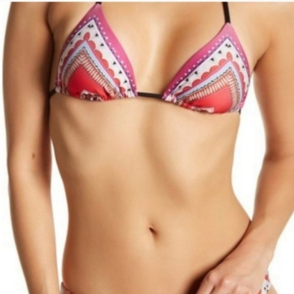 Vitamin A Gia Triangle Bikini Top